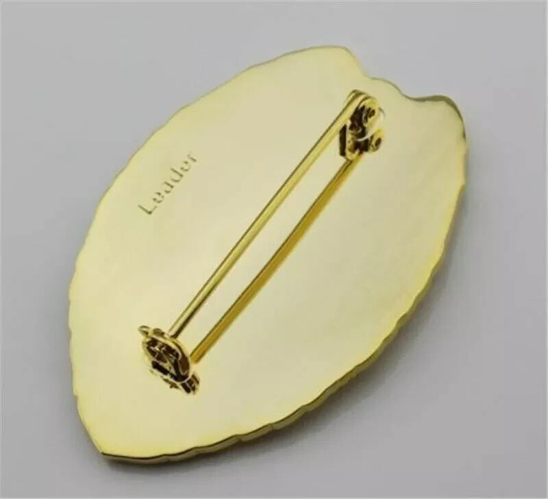US Hawaii Five-0 Badge Hawaii 5 o Badge & Chain Belt Leather Badge Holder gallery