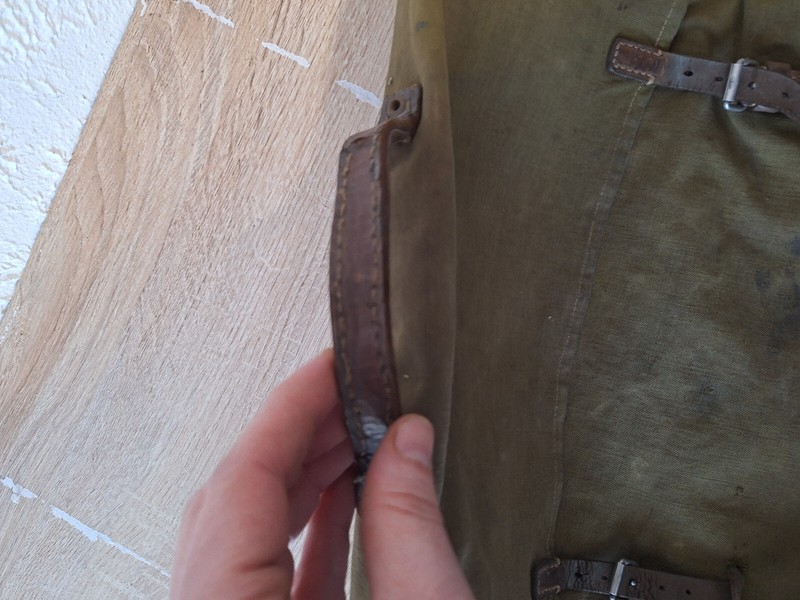 Equipment bag Wehrmacht 2. WWII Militaria Strap Leather Garment Bag Sack gallery