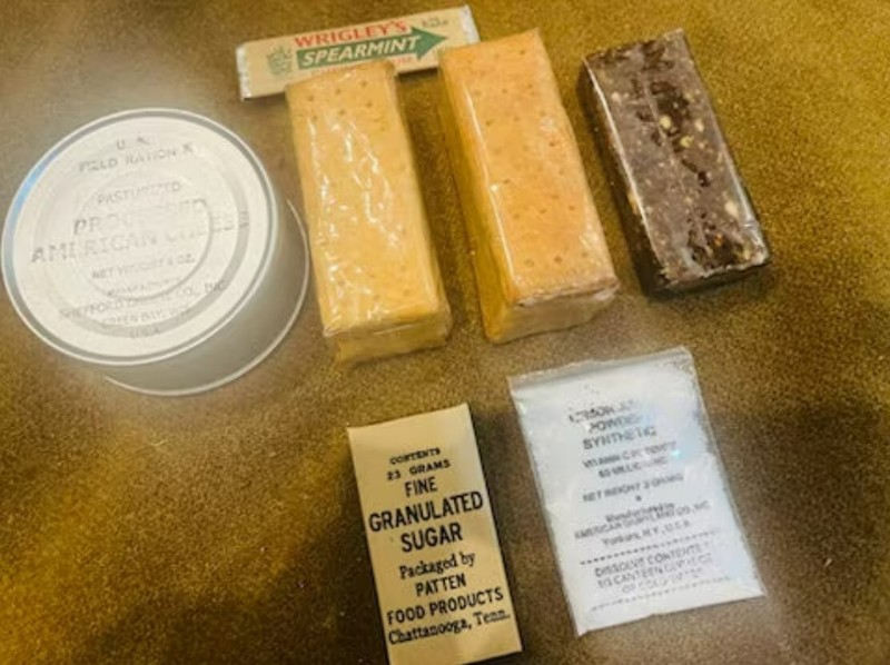 World War II Edible Rations - Partial Dinner Unit - Reproduction Box and Can gallery