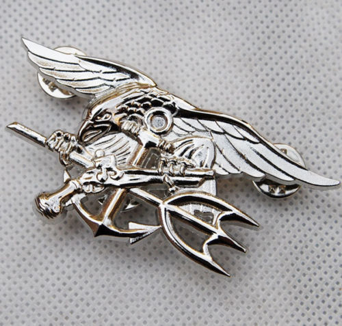 US NAVY SEAL EAGLE ANCHOR TRIDENT METAL MEDAL BADGE INSIGNIA SILVER