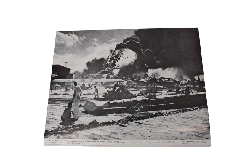 Attack on Pearl Harbor 1941 WWII WW2 Photo Repro Print DPA 93685