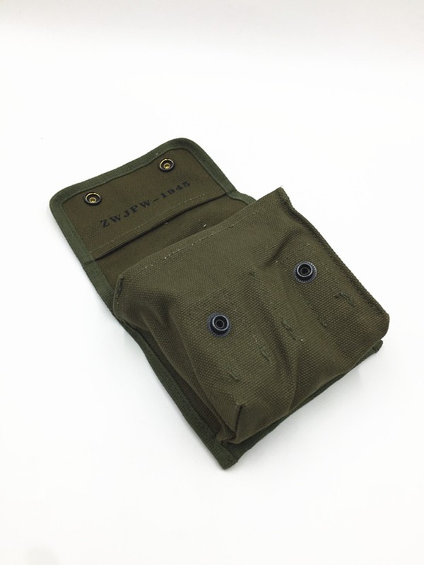 WWII WW2 US Army USMC Military Jungle First Aid Pouch Kit With Hook gallery