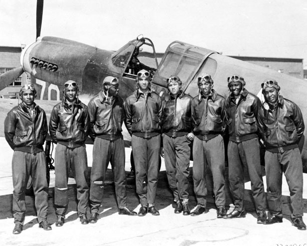 1943 TUSKEGEE AIRMEN PILOTS Crew Glossy 8×10 Photo WWII Poster World War II
