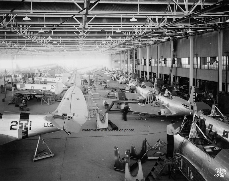 TBD-1 Devastator Douglas Aircraft Plant Santa Monica 8″x 10″ WWII Photo 264
