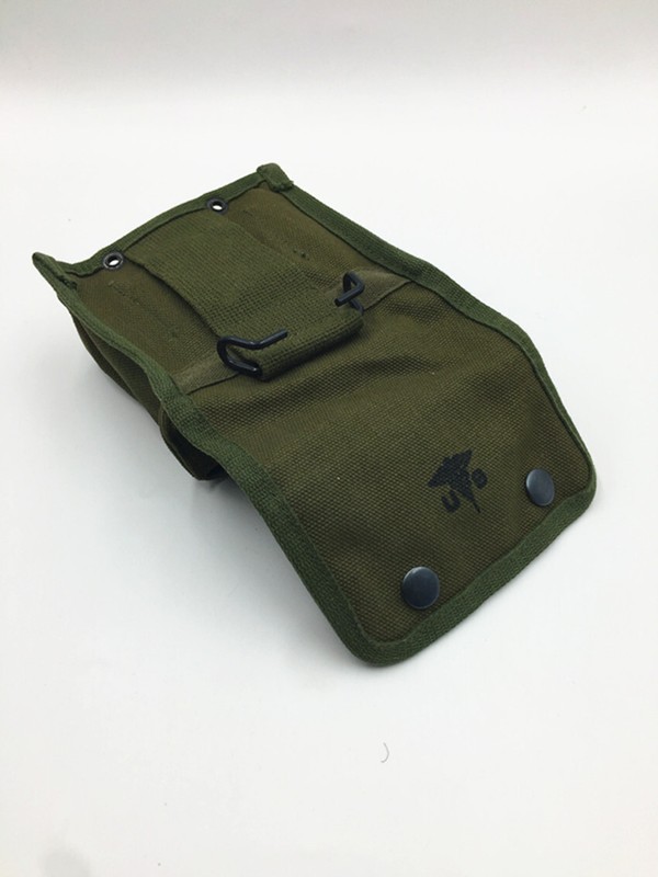 WW2 US MILITARY ARMY M2 M1945 GUNGLE FIELD FIRST AID KIT POUCH BAG WITH ICON gallery