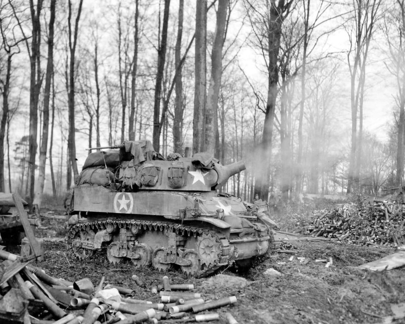 Cavalry Recon Group firing on German Positions WWII WW2 8×10 Photo 887c