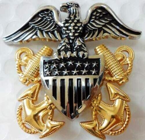WW2 US United States Navy Officers Large Hat Metal Badge Pin Insignia