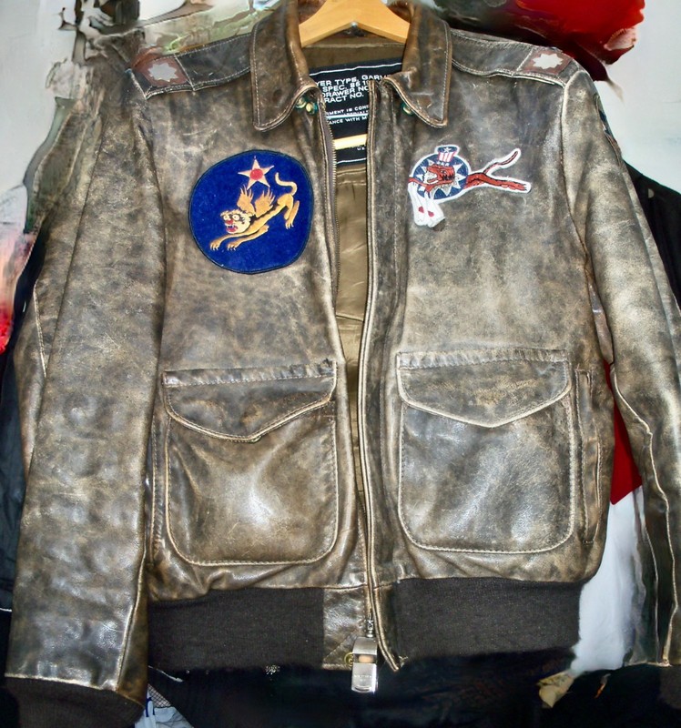 WWII Flying Tigers AVG A2 pilot leather bomber jacket distressed Size 42 Repro gallery