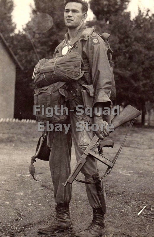 WW2 Picture Photo 1945 US PIR airborne Normandy 5861