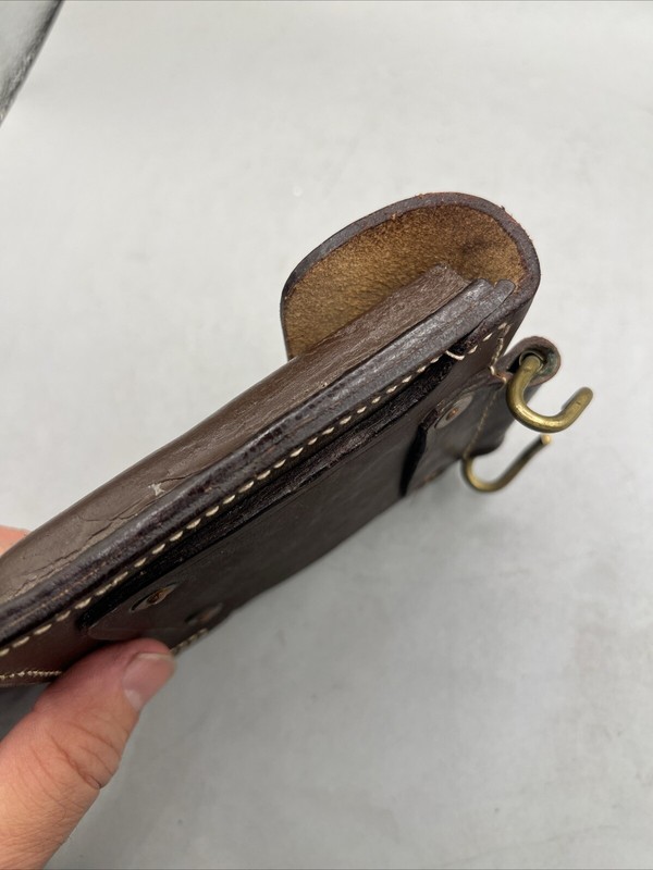 Replica post-WWII Era US Army M1923 Leather Magazine Pouch - BOYT 1946 gallery