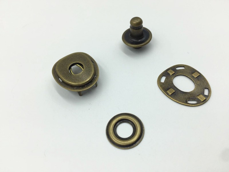 US lift the dot lift a dot fastener old gold 1 Complete set Lot of 4pcs gallery