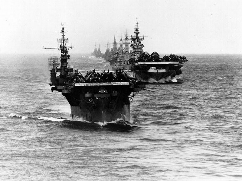B&W Photo US NAVY TASK FORCE 38 Phillipines WW2 WWII World War Two USN Pacific