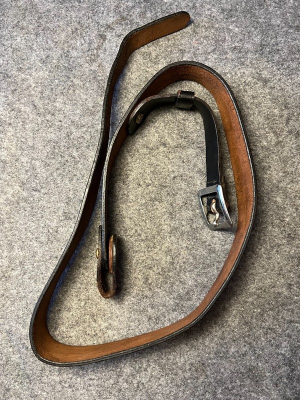 WWII US Officers Leather Sword Strap