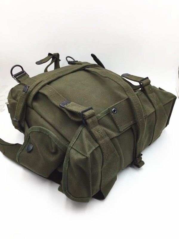 Korean War US Army M1945 Pack Army Backpack Field Haversack Suspenders gallery