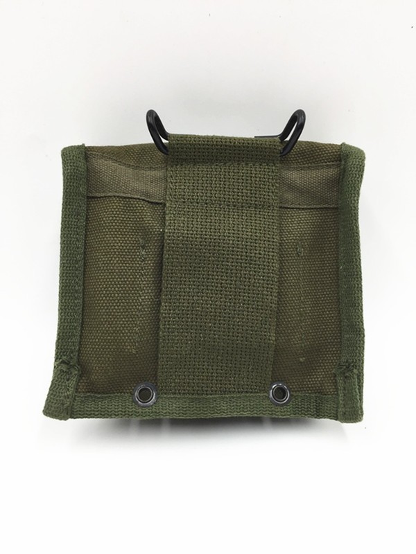 WWII WW2 US Army USMC Military Jungle First Aid Pouch Kit With Hook gallery