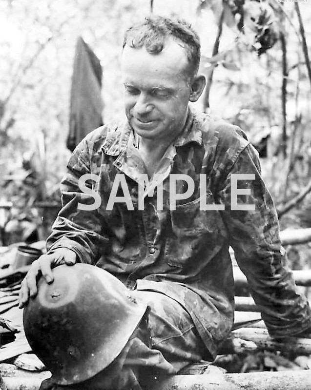 Chaplain shows Japanese bullet hole in helmet World War 2 WWII 8×10 Photo 30c