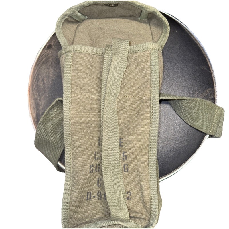 Reproduction U.S. WWII Grease Gun or Thompson Magazine Carry Case Pouch gallery