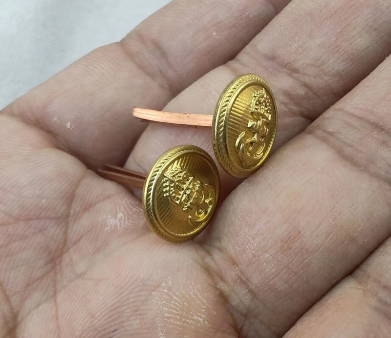 040345 12MM WW1 IMPERIAL GERMAN NAVY OFFICERS VISOR CAP BUTTON golden 2PCS gallery