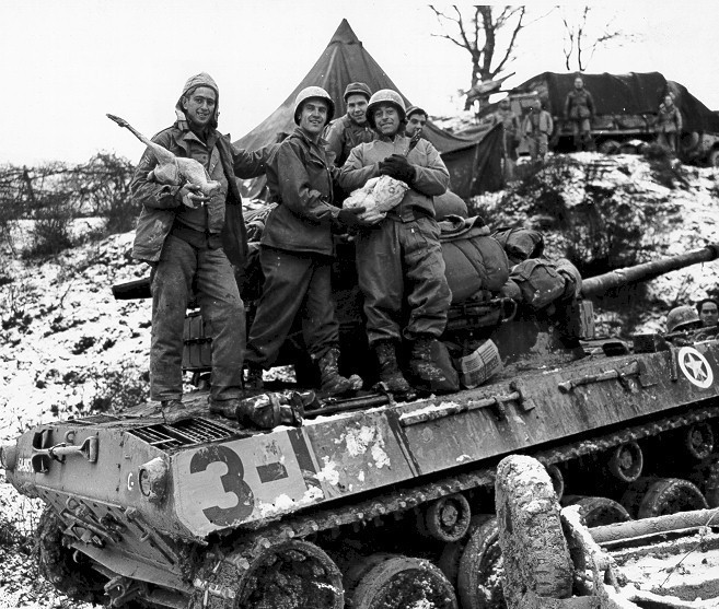 WW2 B&W Photo Christmas in Italy 1944 US Army M10 Tank World War Two WWII