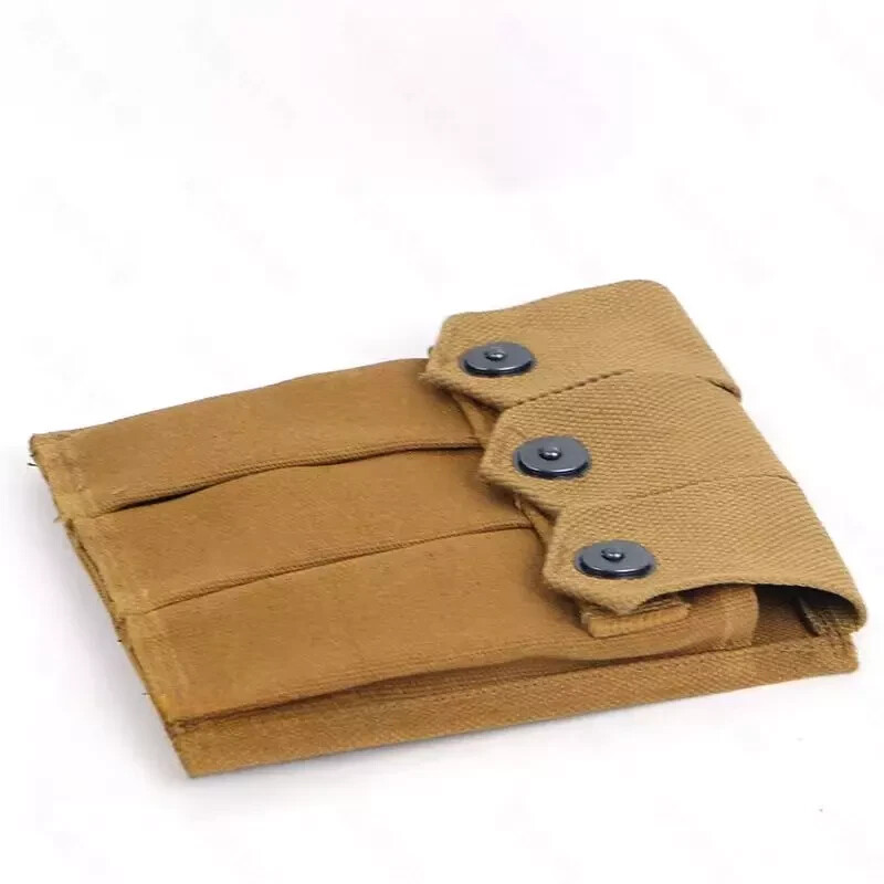 WW2 US Rigger made M1 Carbine 3 Cell Magazine Pouch gallery