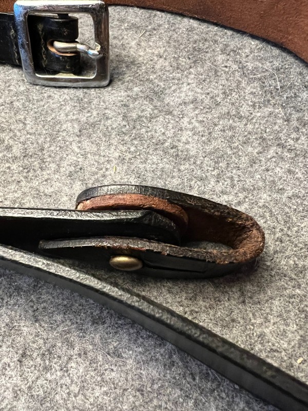 WWII US Officers Leather Sword Strap gallery