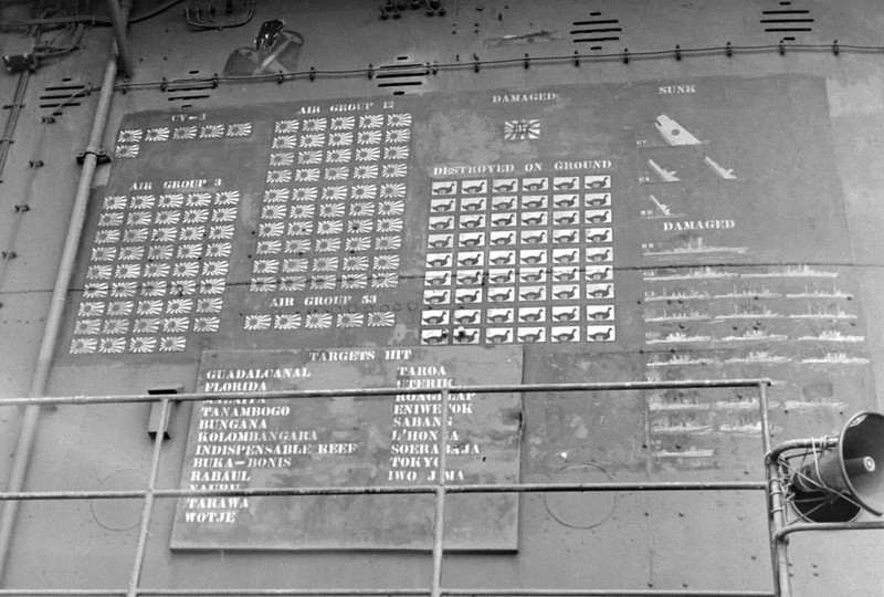 WW2 WWII Photo World War Two / US Navy Aircraft Carrier USS Saratoga CV-3 Score