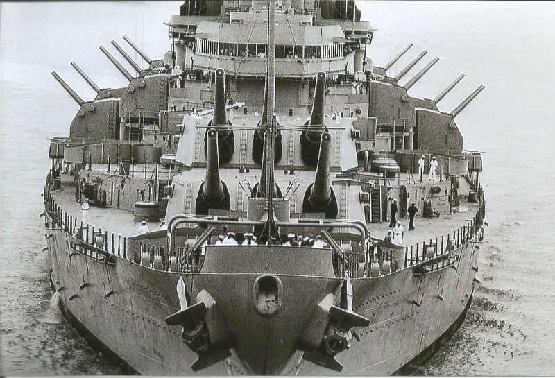 WW II Usa Photo -- Battleship USS New Jersey