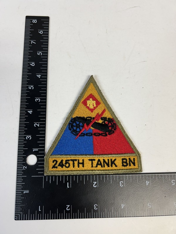 MH581 Repro WW2 US Army Patch 245th Tank Battalion IR29D