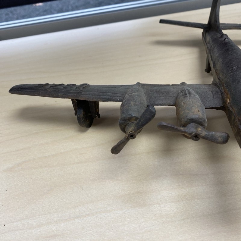 WWII Boeing B-29 Superfortress Bomber Diecast Cast Iron 11x16 Wingspan Display gallery