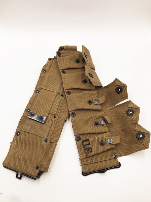 WW2 US ARMY EQUIPMENT M36 BAG BELT FIRST AID KIT AND 0.8L KETTLE X- TYPE STRAPS gallery
