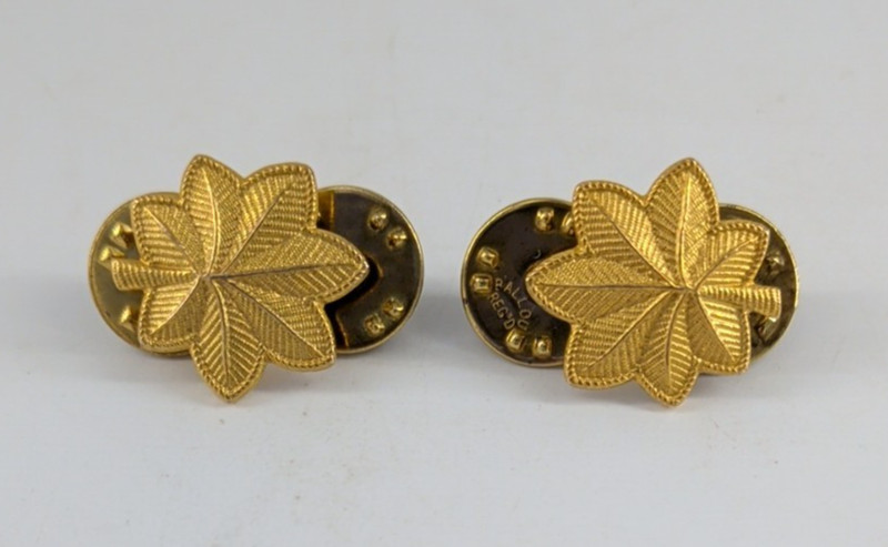 US Army Major Officer Rank Insignia Oak Leaf Pins Badge Set American Military