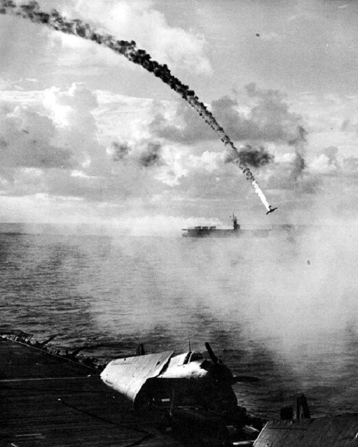 Japanese plane after being hit off the coast of Saipan WW2 WWII 8×10 Photo 491a