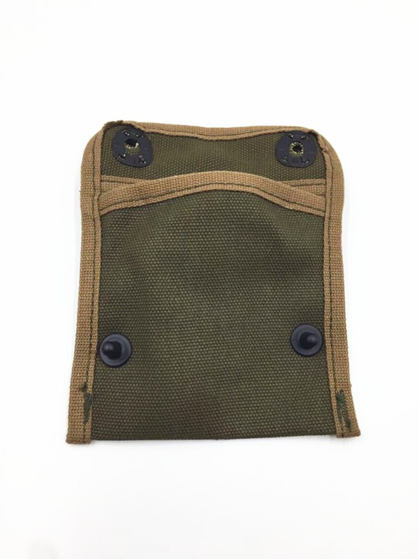 KOREAN WAR US ARMY KHAKI FIRST AID POUCH WITH HOOK Compass Bag Coin Purse Green gallery