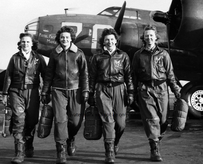 Women Airforce Service Pilots WASPS B-17 Flying Fortress 8″x 10″ WWII Photo 425