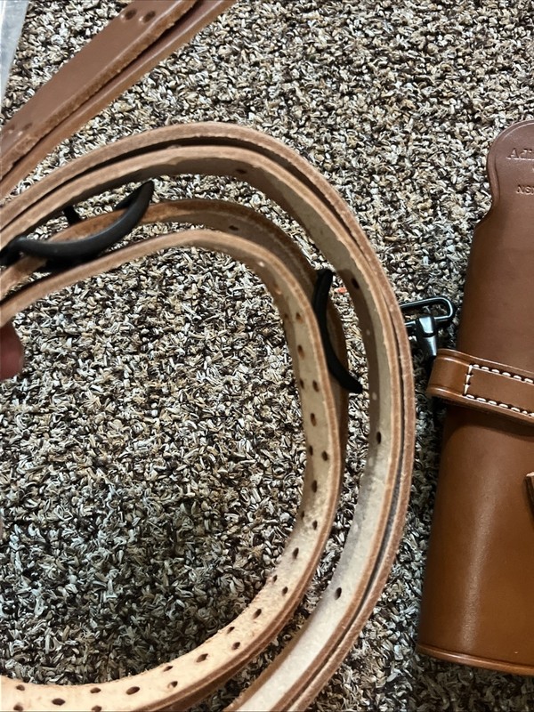 WWII US .45 PISTOL M7 SHOULDER HOLSTER-LIGHT BROWN gallery