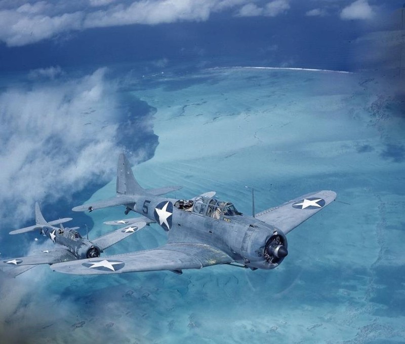 COLOR WWII Photo US Navy SBD Dive Bombers WW2 World War Two WW2 / 5019