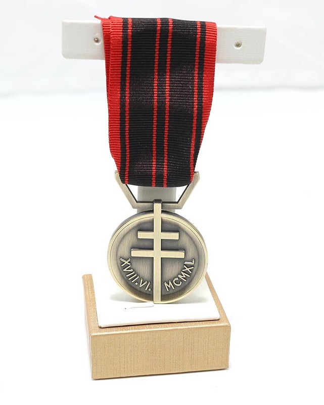 French Resistance Army Medal Replica Full Size gallery