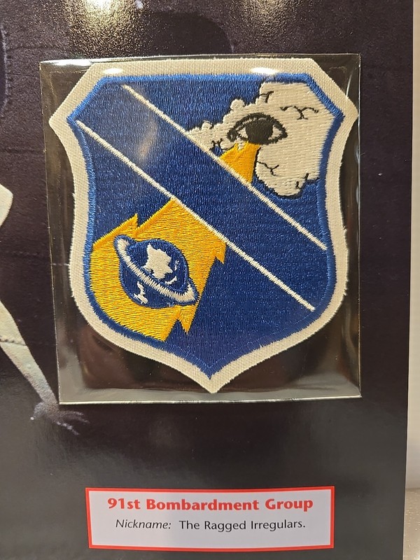 WWII Emblems Of Air War Patch 91st Bombardment Group "The Ragged Irregulars" gallery