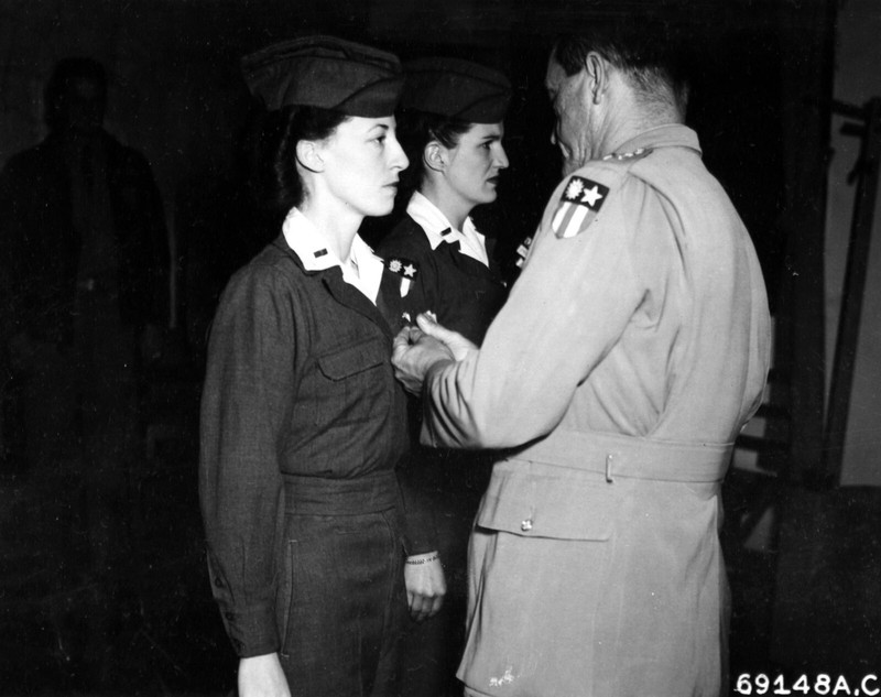 WW2 WWII Photo World War Two / Flight Nurse Air Medal Chennault Flying Tigers