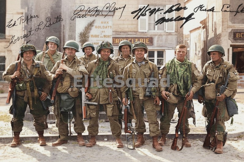 WW2 Poster PhotoNormandy 1944 US paratroopers Easy Company 506th 101st 24"x36"