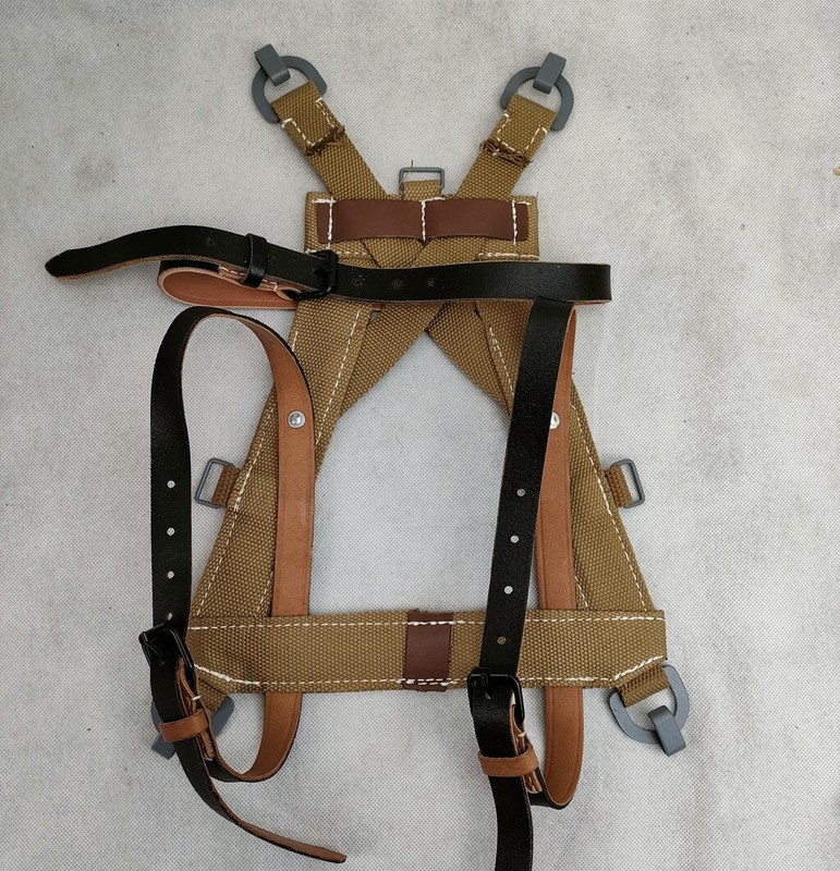 WW2 GERMAN ARMY M1931 CANVAS KNAPSACK SOLDIER EQUIPMENT SUSPENDER A-FRAME gallery