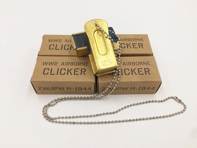 5PCS WW2 US ARMY D-DAY AIRBORNE PARATROOPER SIGNALING CRICKET CLICKER gallery