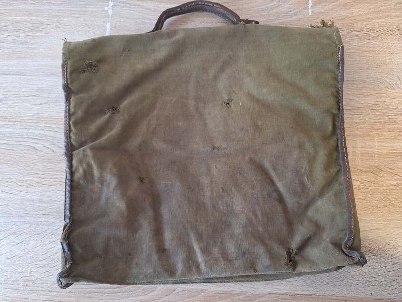Equipment bag Wehrmacht 2. WWII Militaria Strap Leather Garment Bag Sack gallery