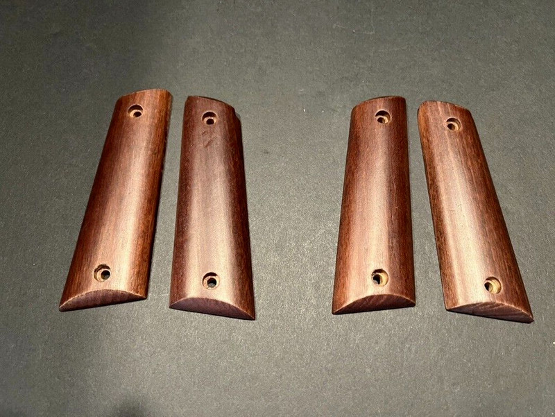 REPRO. (COLLECTOR'S ARMORY) WOOD GRIPS FOR WWII M1911 8mm BLANK FIRING PISTOL!