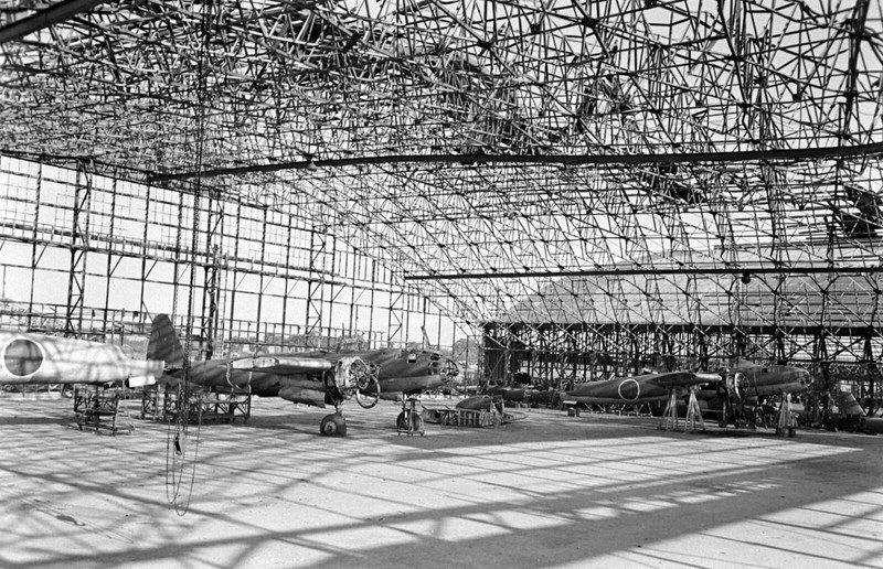 WW2 WWII Photo World War Two / Japanese Aircraft on Airfield in Japan 1945