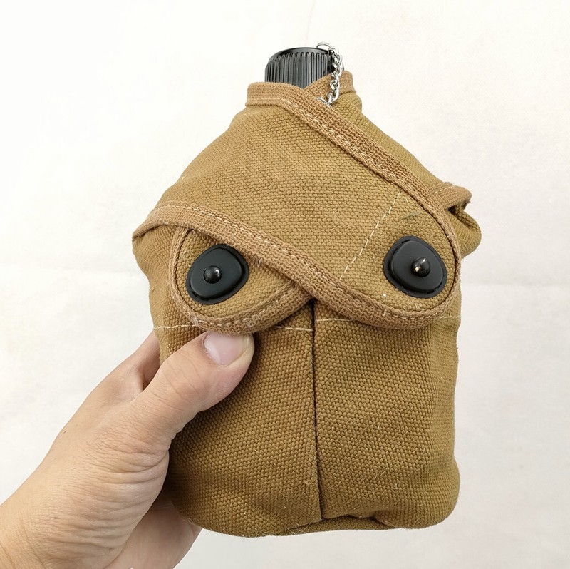 WW2 WWII USMC CROSS-FLAP OR DOG-EAR CANTEEN COVER & CANTEEN SET REPLICA