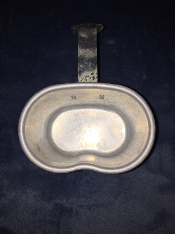 WW2 US Army pistol belt with canteen, mounted cover & foldout cup/bowl. gallery
