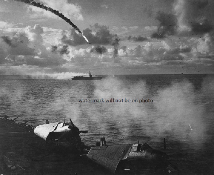 Japanese plane shot down trying to attack USS Kitkun Bay 8″x 10″ WWII Photo 299