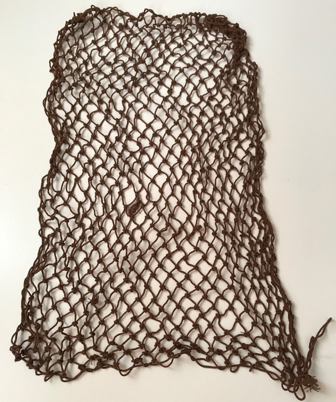 WWII US ARMY OR MARINE INFANTRY & AIRBORNE M1 HELMET NET-BROWN