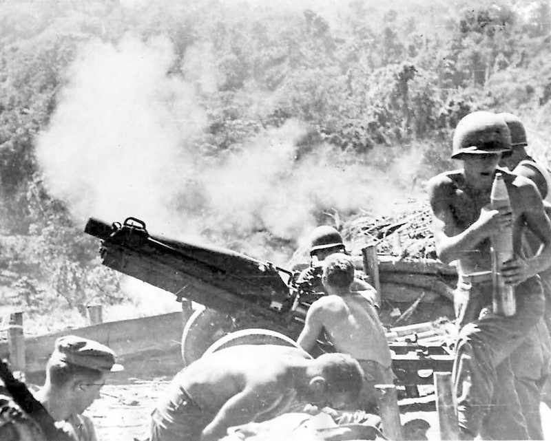 23rd Infantry Division Man 75mm Pack Howitzer Hill 260 WWII 8×10 WW2 Photo 13c